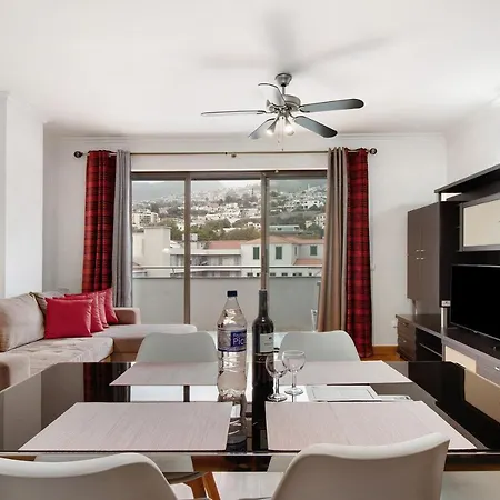 Anadia Atrium V * Funchal (Madeira)